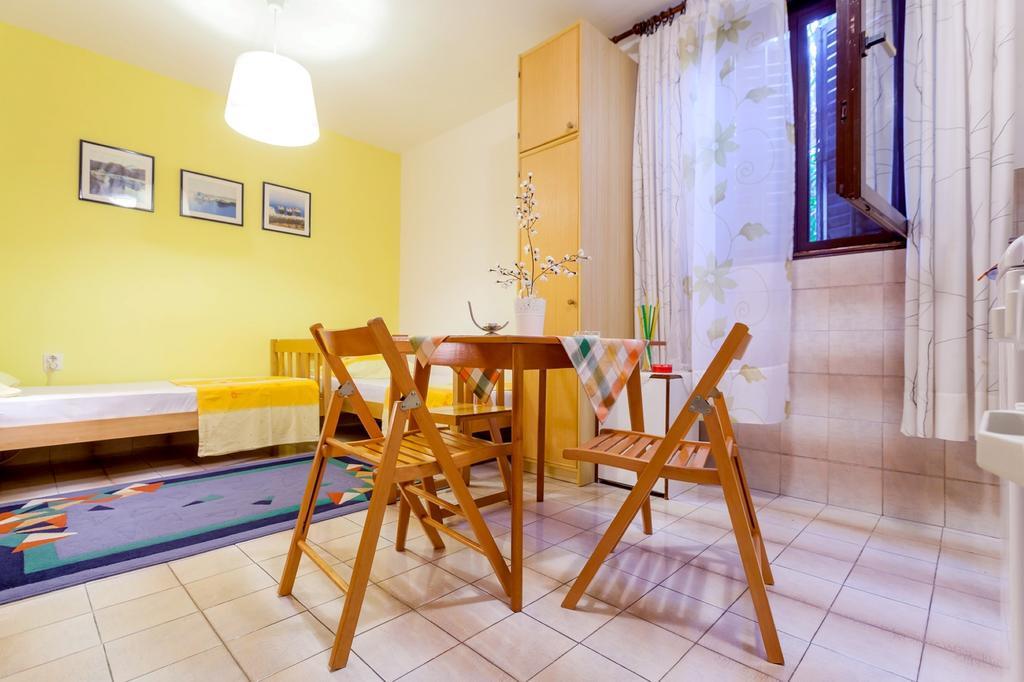 Guest House Marija Split Zimmer foto